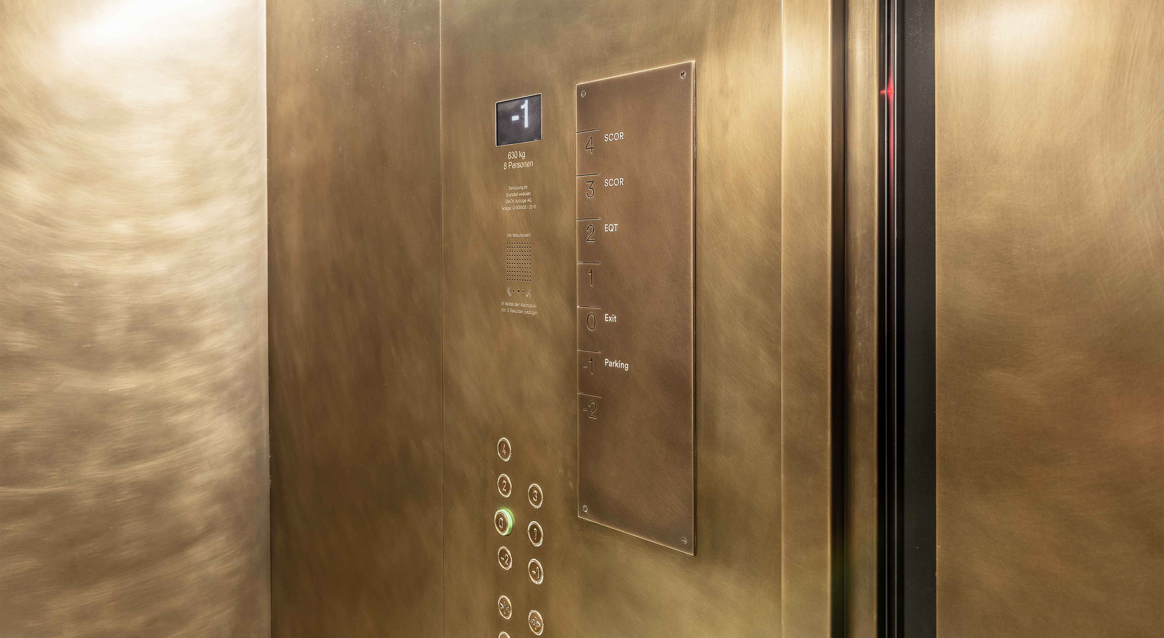 Signaletik Geschäftshaus Rosau