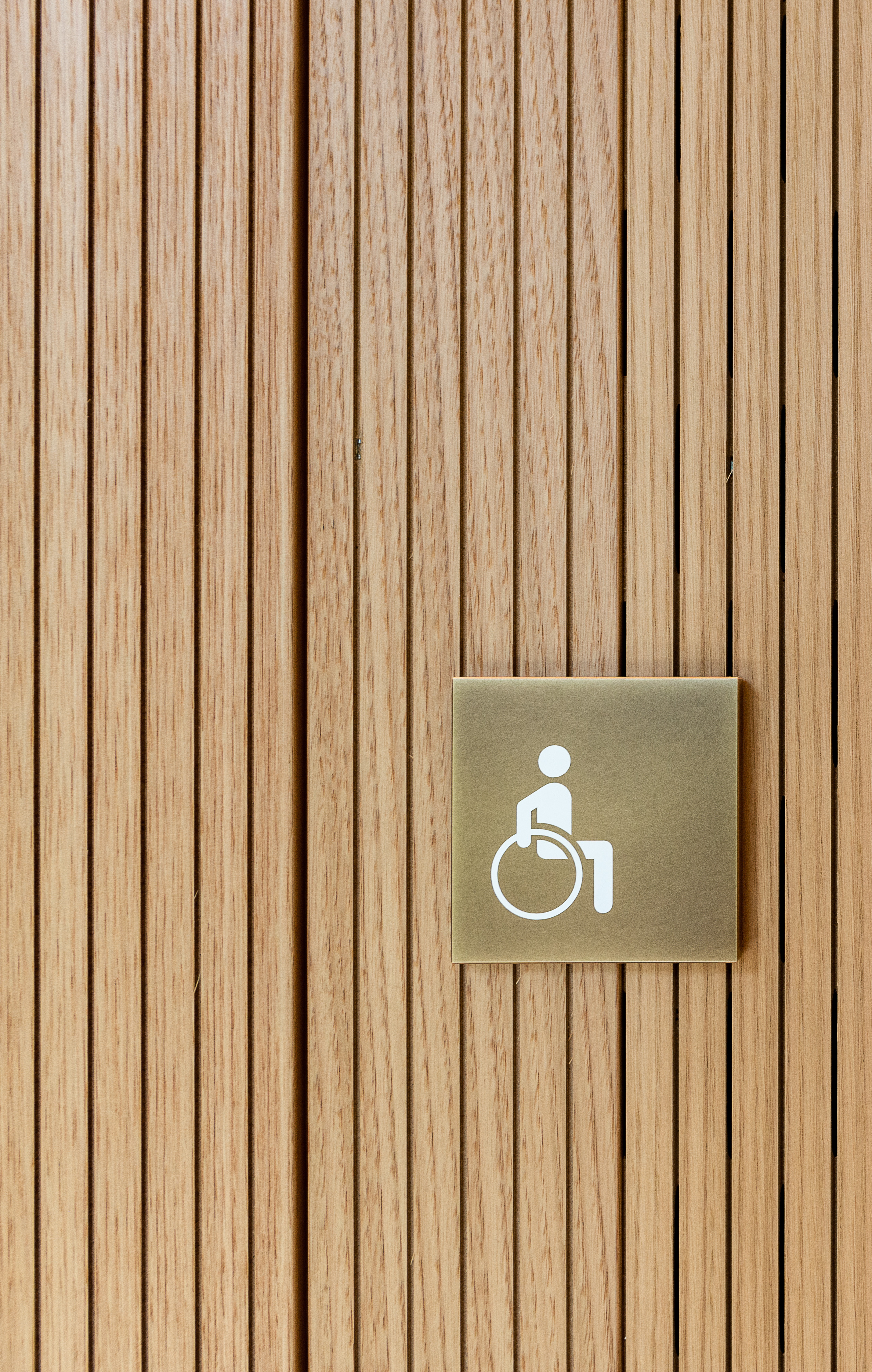 Signaletik Geschäftshaus Rosau