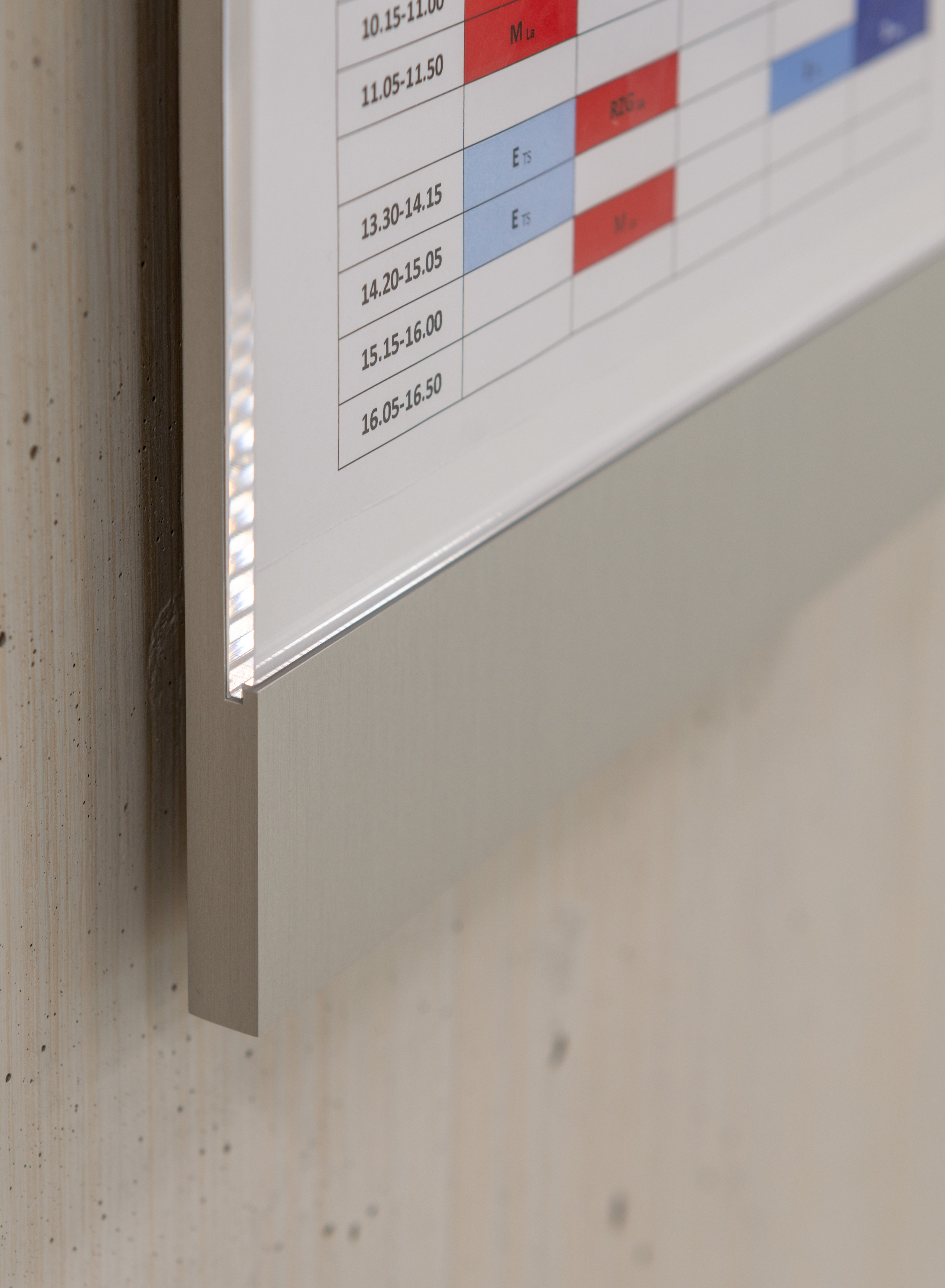 Signaletik-OSW-Oberstufenschule-Waedenswil-Stundenplan