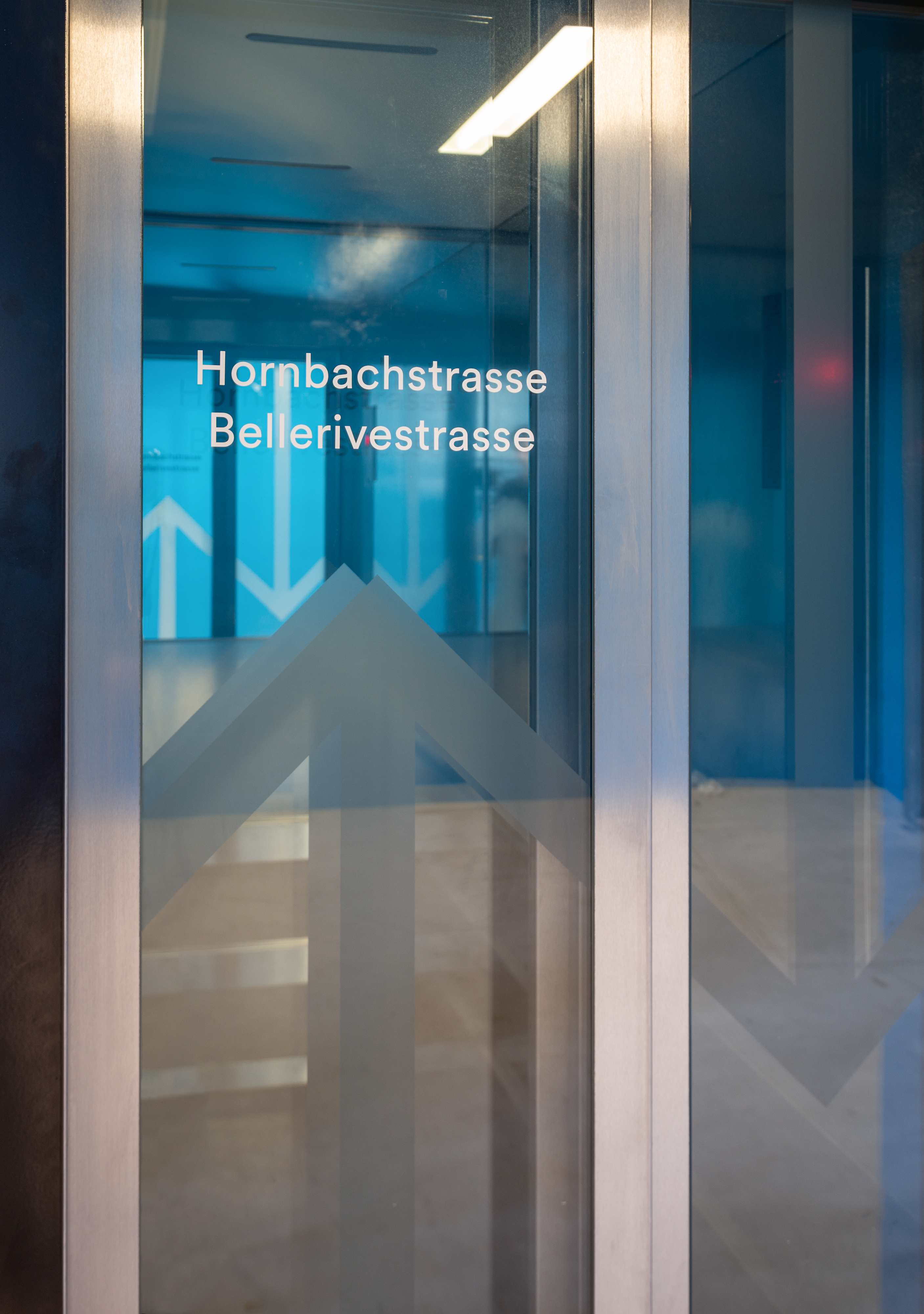 Wohnsiedlung Hornbach Unterführung zum See